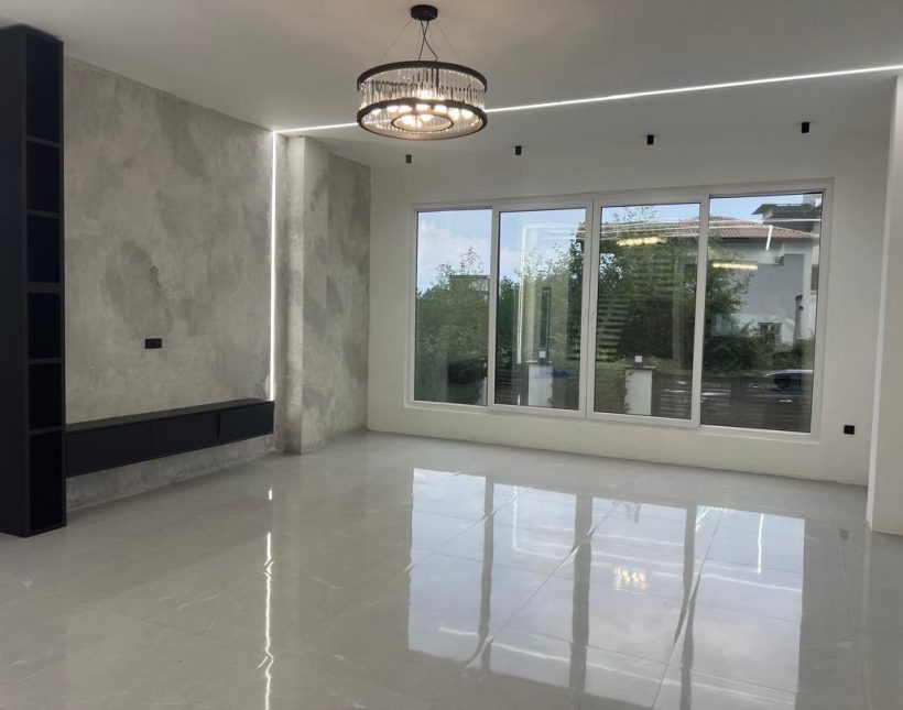 فروش ویلا دوبلکس مدرن در سیسنگان نوشهر شهرک برند با امنیت بالا | 300 متر