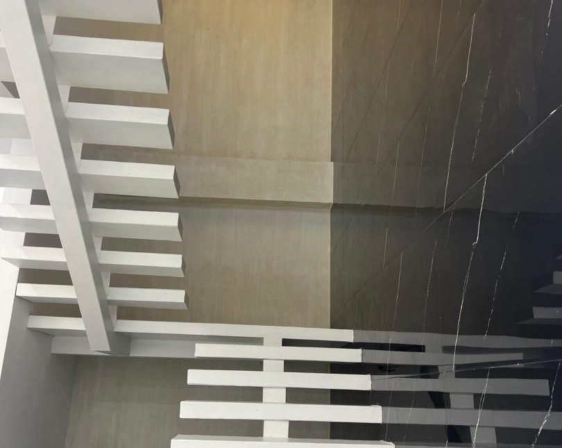 فروش ویلا دوبلکس مدرن در سیسنگان نوشهر شهرک برند با امنیت بالا | 300 متر