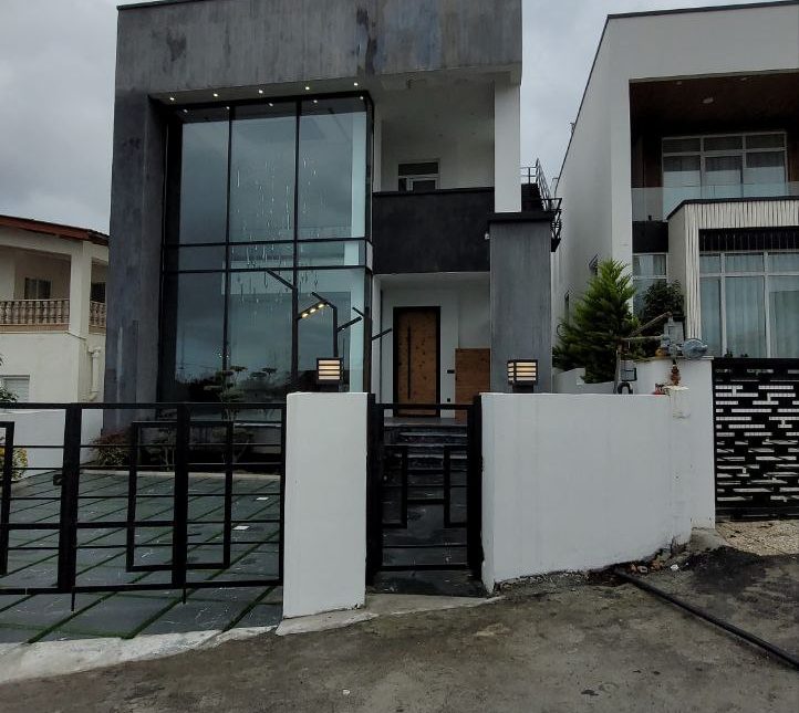 خرید ویلا مدرن منطقه برند وازیوار نوشهر مدارک کامل | 250 متر