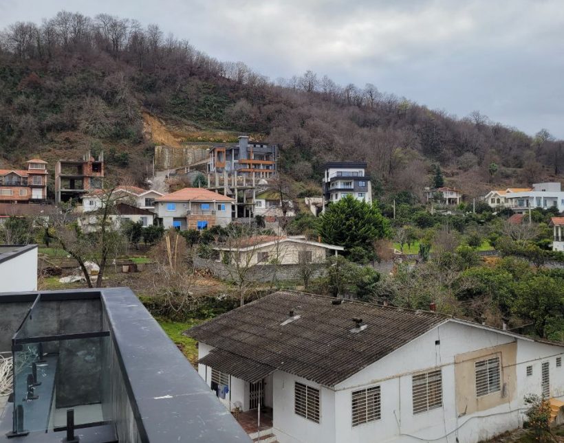 خرید ویلا مدرن منطقه برند وازیوار نوشهر مدارک کامل | 250 متر