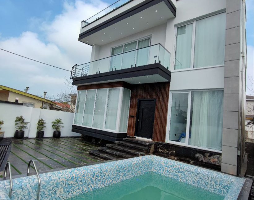 خرید ویلا دوبلکس مدرن استخردار مدارک کامل منطقه سیاهرود رویان | 220 متر