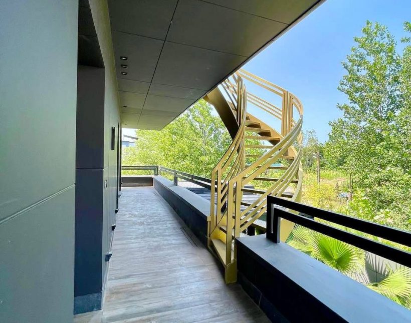 فروش ویلا دوبلکس مدرن در چلک نوشهر ۳ خواب مستر | 500 متر