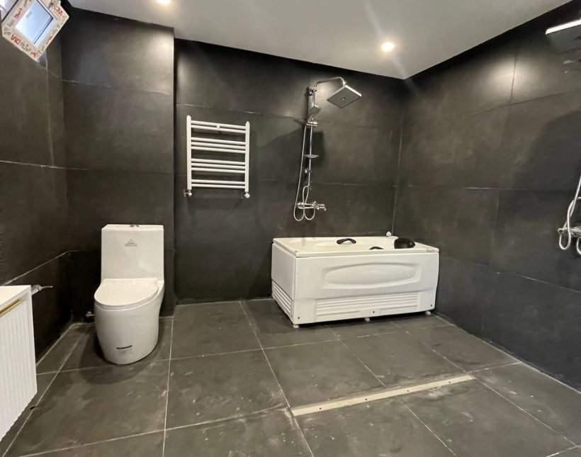 فروش ویلا تریبلکس لوکس در نخ شمال نوشهر | 300 متر