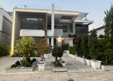 فروش ویلا دوبلکس لوکس در نخ شمال نوشهر ۴ خواب مستر | 600 متر