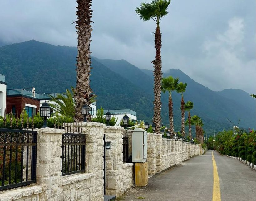 فروش عمارت کلاسیک لوکس در نخ شمال نوشهر ۵ خواب مستر | 1000 متر