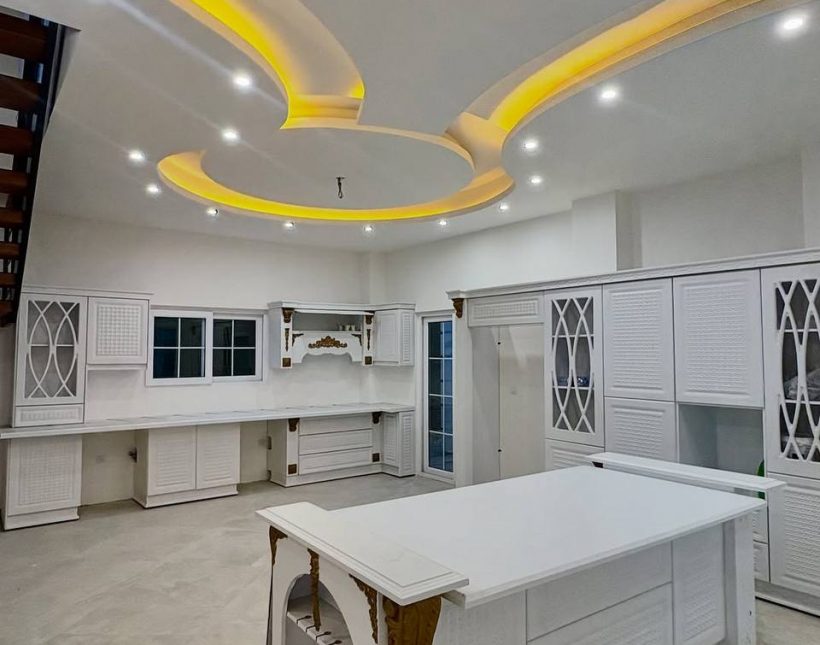 فروش عمارت کلاسیک لوکس در نخ شمال نوشهر ۵ خواب مستر | 1000 متر