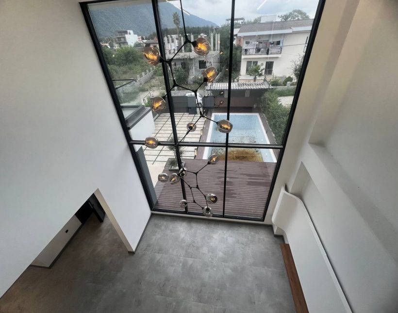 فروش ویلا دوبلکس لوکس با ویوی ابدی دریا و جنگل در چلک نوشهر | 300 متر