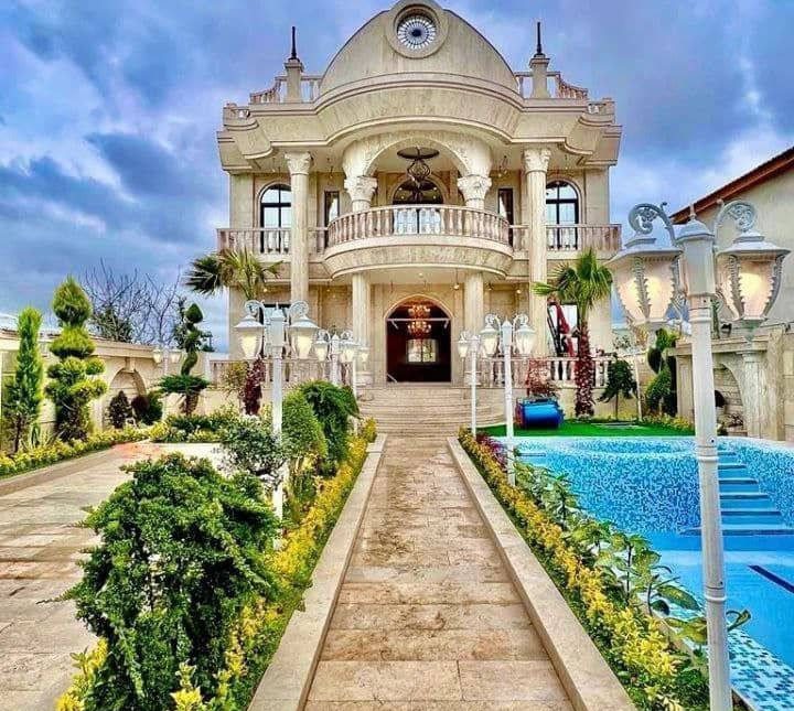 خرید ویلا کاخ ۶۰۰ متری در سعادت آباد چمستان | ۶۰۰ متر