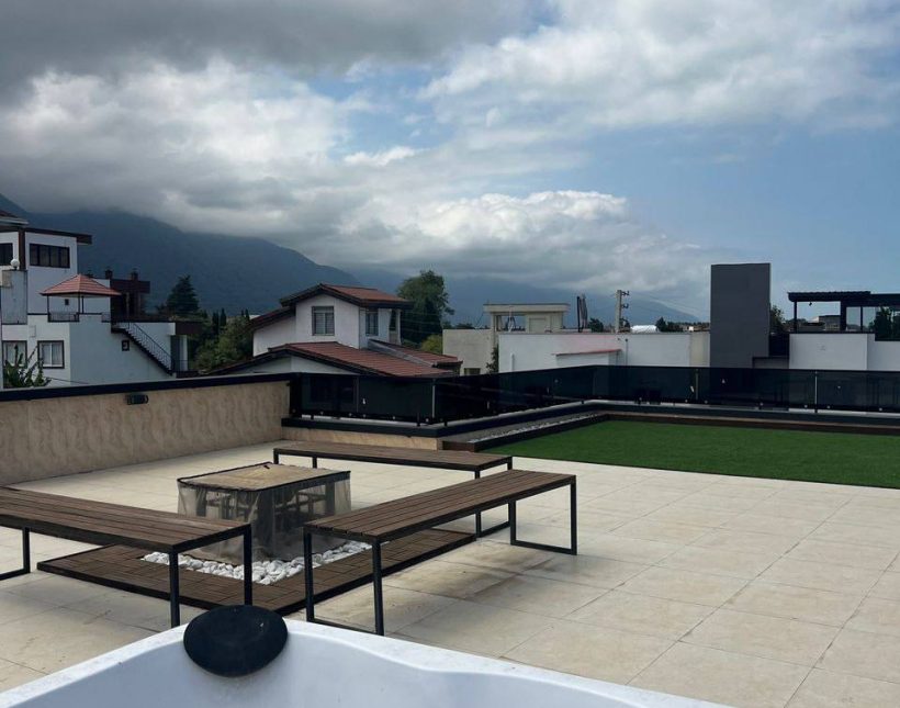 فروش ویلای لوکس دوبلکس با ویوی ابدی دریا و جنگل نخ شمال نوشهر | 250 متر