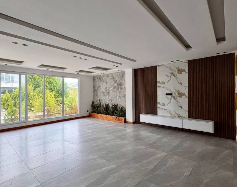 خرید ویلای دوبلکس مدرن با روف‌گاردن و استخر ۴ فصل | 300 متر