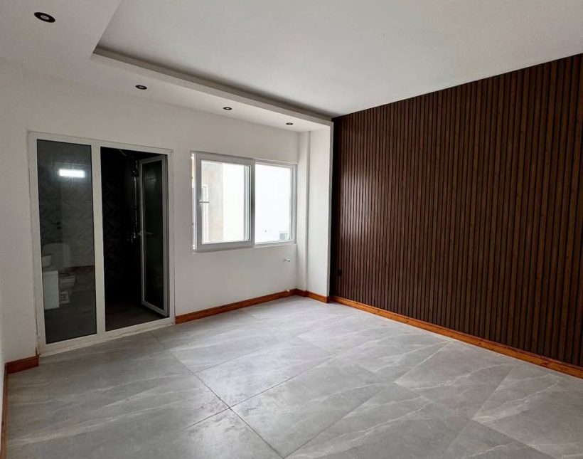 خرید ویلای دوبلکس مدرن با روف‌گاردن و استخر ۴ فصل | 300 متر