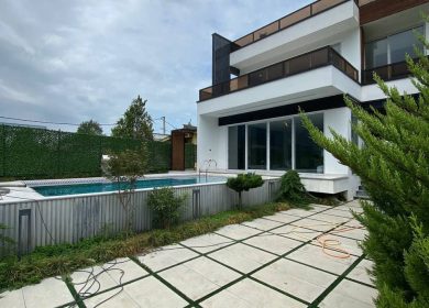 خرید ویلای دوبلکس لوکس با استخر ۴ فصل و روف‌گاردن انارور نوشهر | 350 متر