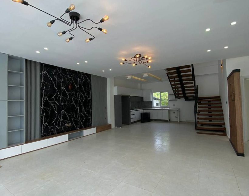 خرید ویلای دوبلکس لوکس با استخر ۴ فصل و روف‌گاردن انارور نوشهر | 350 متر