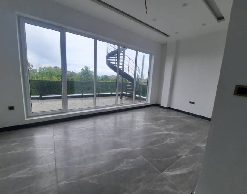 فروش ویلای دوبلکس با ۳ خواب مستر و روف‌گاردن انارور نوشهر | 250 متر