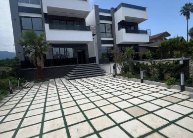 خرید ویلای دوبلکس مدرن با روف‌گاردن و ویوی ابدی انارور نوشهر | 300 متر