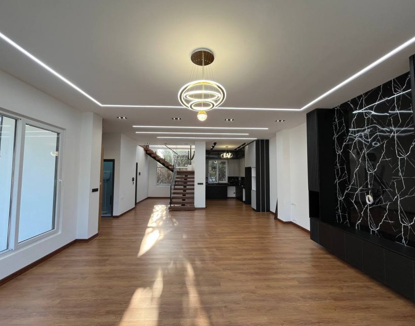 فروش ویلای تریبلکس مدرن با دابل روف‌گاردن و ویوی ابدی چلندر نوشهر | 400 متر