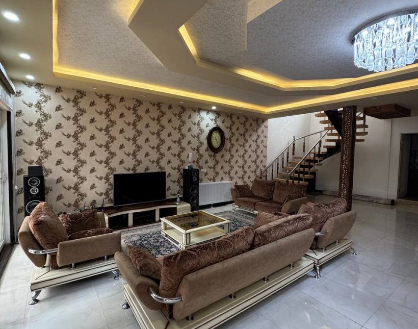 خرید ویلا دوبلکس نما سنگ ۳۰۰ متری در نصرت آباد نور | ۳۰۰ متر