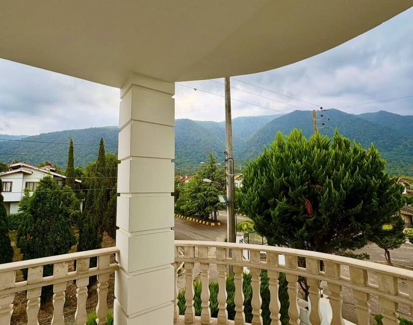 خرید ویلا ۱۰۰۰ متری سند دار با استخر ‌ویو دامنه جنگل نوشهر | ۱۰۰۰ متر