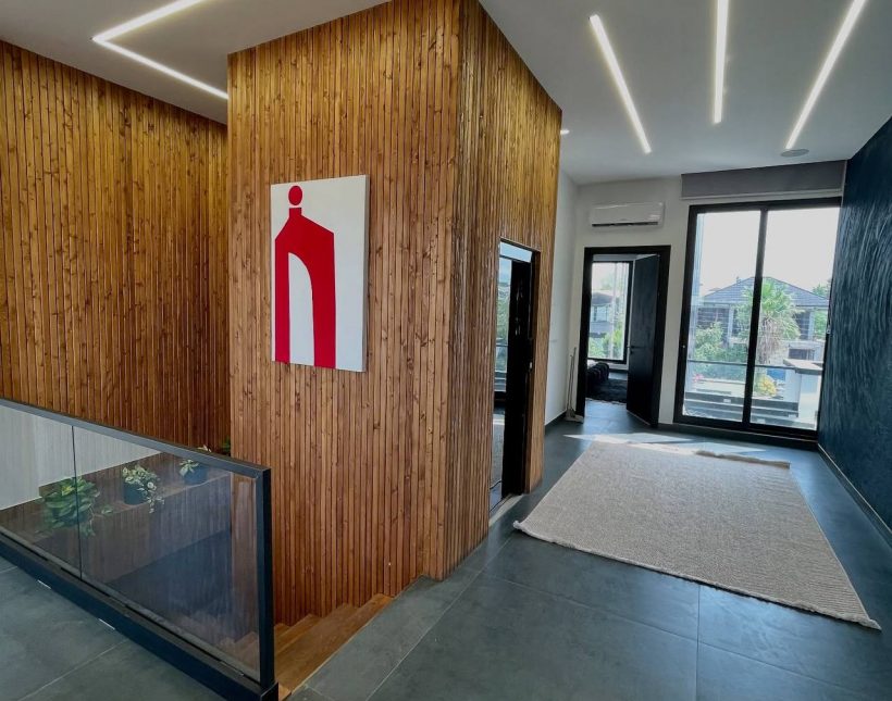 فروش ویلای ۵۵۰ متری سند دار با استخر فول فرنیش چلندر نوشهر | ۵۵۰ متر