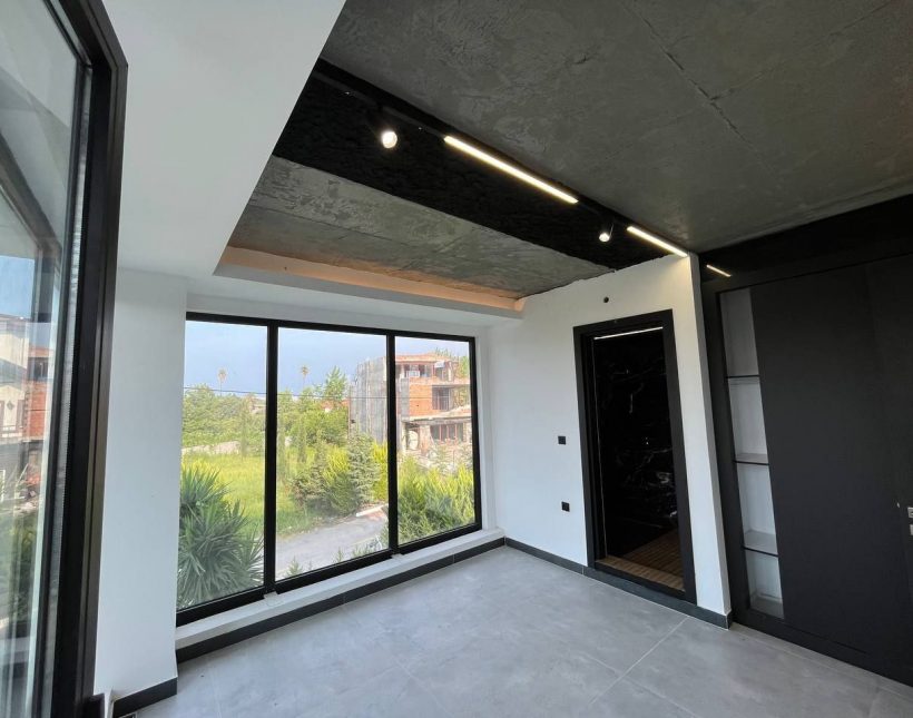 فروش ویلا تریبلکس مدرن استخردار منطقه آزاد نوشهر لتینگان | 450 متر