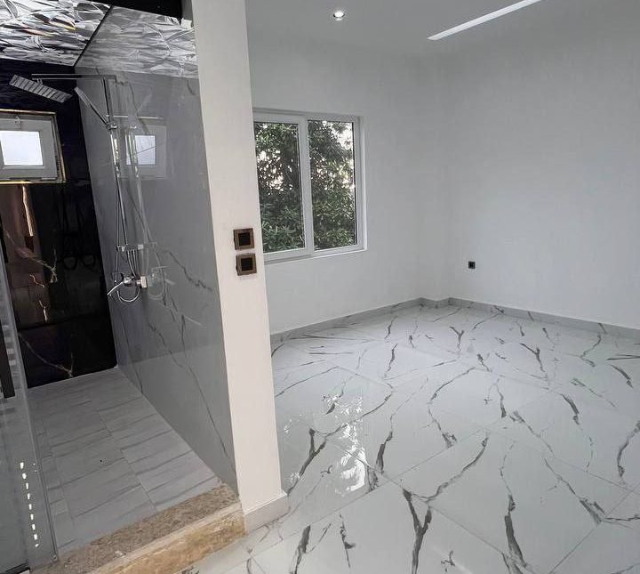 خرید ویلا دوبلکس مدرن منطقه آزاد نوشهر سیسنگان شهرکی | 300 متر