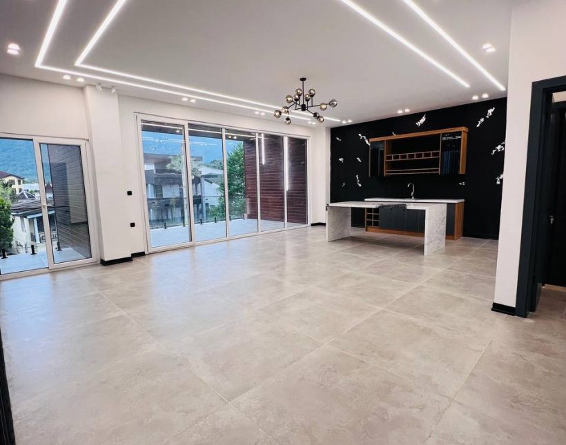 فروش ویلا مدرن نوساز منطقه آزاد نوشهر دهکده کتی | 350 متر