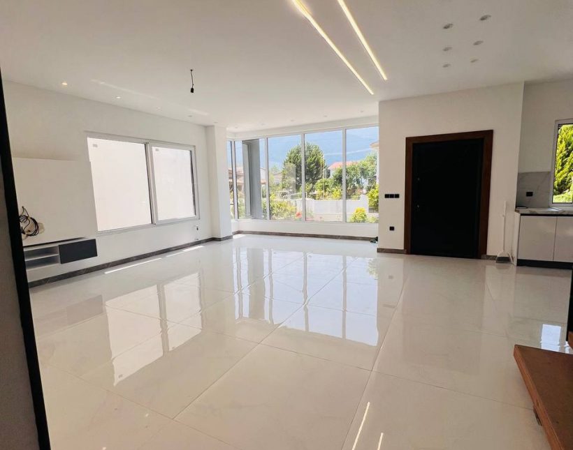 خرید ویلا دوبلکس نوساز منطقه آزاد نوشهر چلندر استخر دار | 300 متر