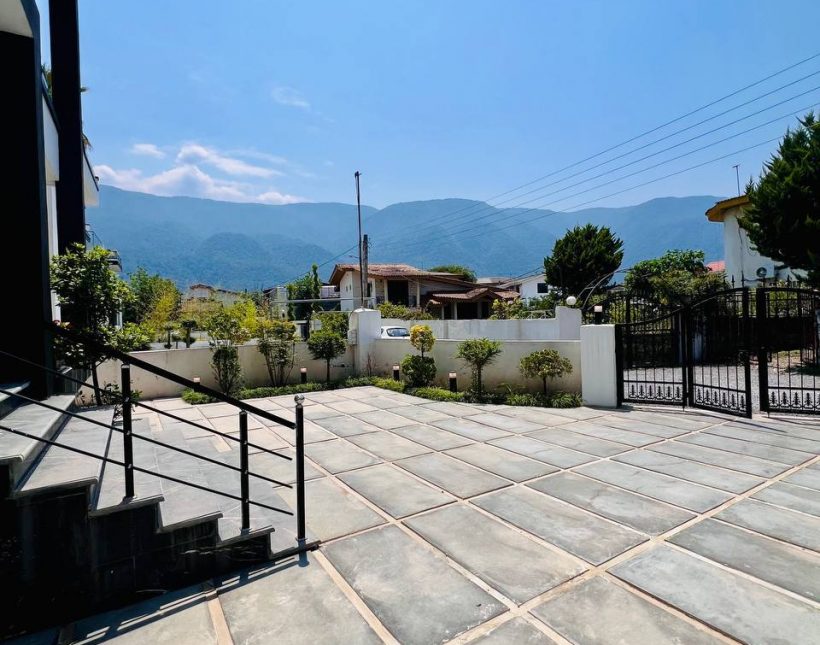 خرید ویلا دوبلکس نوساز منطقه آزاد نوشهر چلندر استخر دار | 300 متر