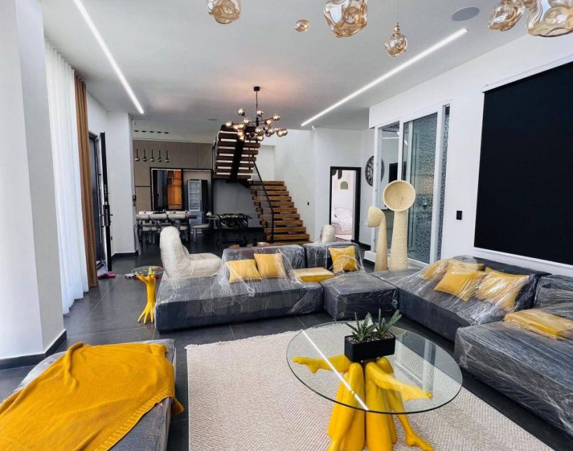 خرید ویلا دوبلکس منطقه آزاد نوشهر چلندر استخر دار | 350 متر