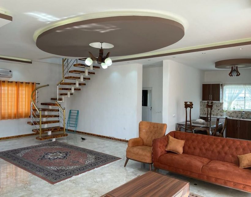 خرید ویلا نیم پیلوت سند دار و مبله چمستان | ۲۴۰ متر