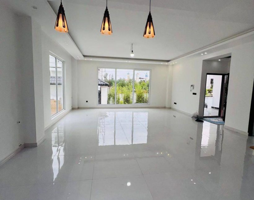 خرید ویلا دوبلکس نوساز منطقه آزاد نوشهر چلک شهرکی استخردار | 300 متر