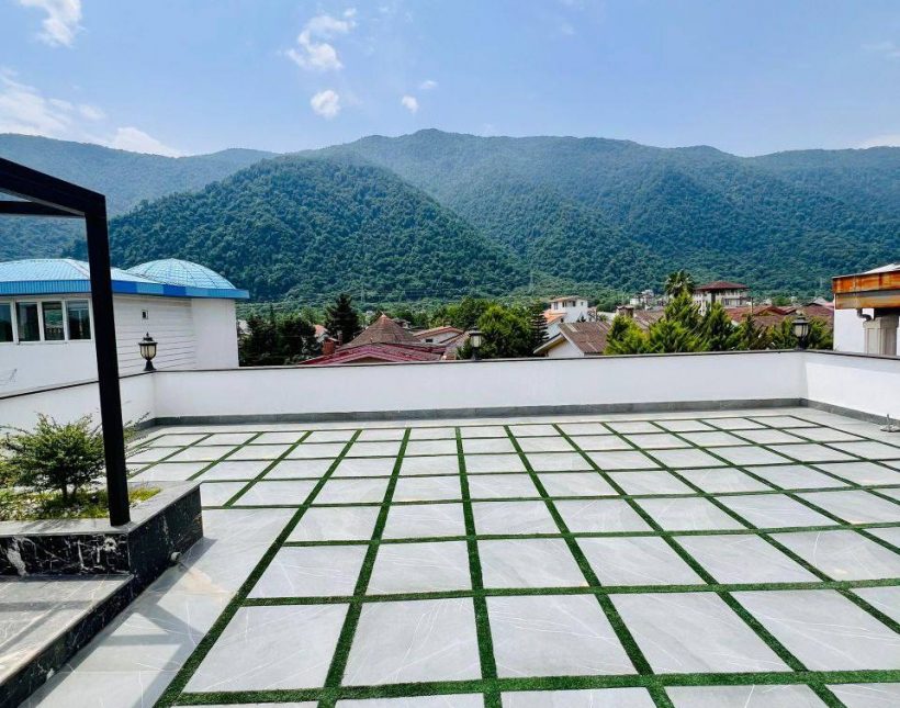 خرید ویلا دوبلکس نوساز منطقه آزاد نوشهر چلک شهرکی استخردار | 300 متر