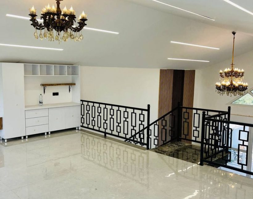 فروش ویلا فلت نما انگلیسی نوساز و جکوزی دار چمستان | ۲۰۰ متر