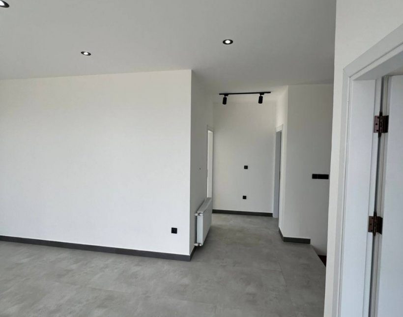 فروش ویلا دوبلکس استخردار و شهرکی نوشهر | ۳۰۰ متر