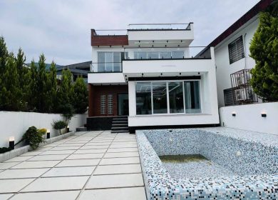 خرید ویلا تریبلکس نوساز چلک نوشهر شهرکی استخردار | 350 متر