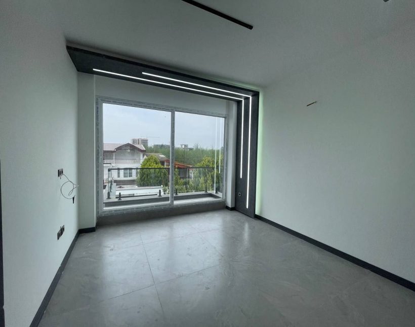 خرید ویلا تریبلکس نوساز چلک نوشهر شهرکی استخردار | 350 متر