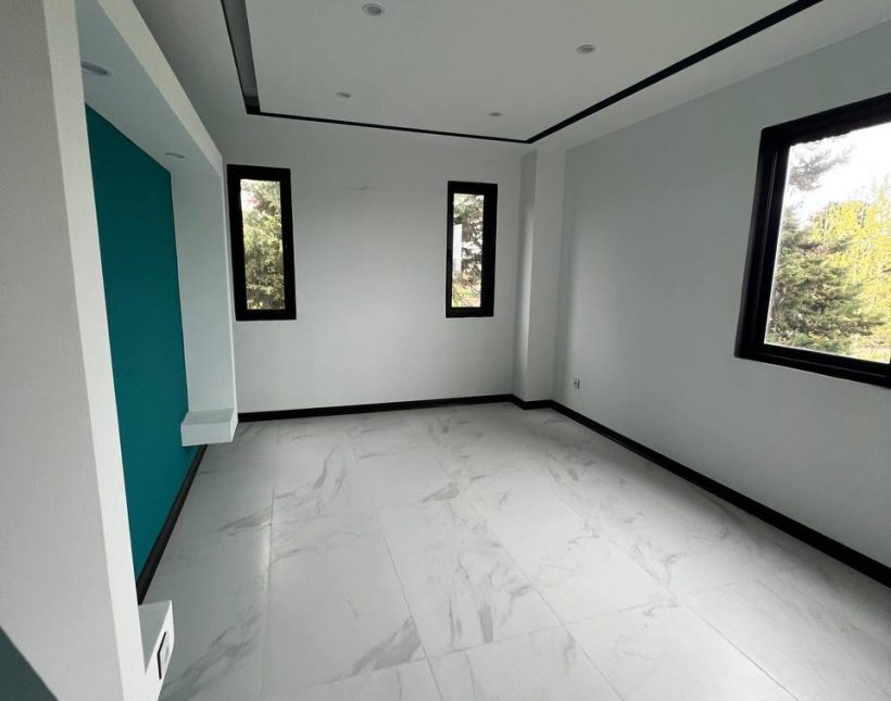 خرید ویلای ۵۲۰ متری سند دار با استخر امیررود نوشهر | ۵۲۰ متر