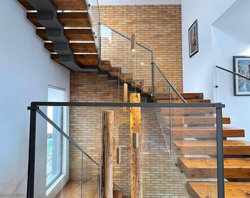 خرید ویلای ۵۰۰ متری سند دار مبله با استخر چلک نوشهر | ۵۰۰ متر