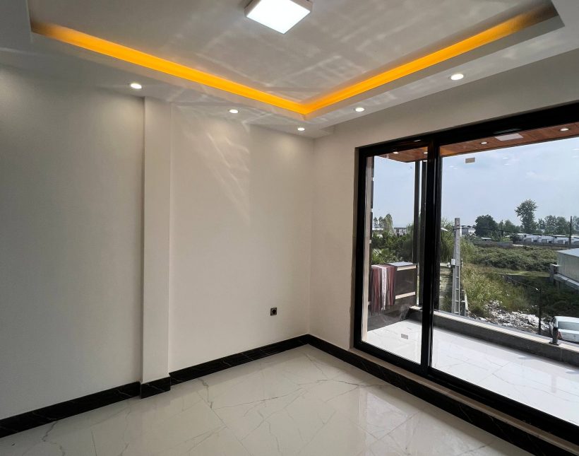 خرید ویلاه لوکس شهرکی ۳۰۰ متر بنا | ۲۱۰ متر