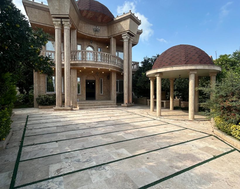 خرید ویلا کاخ ۴۲۰ متری درگنج یاب نور | ۴۲۰ متر