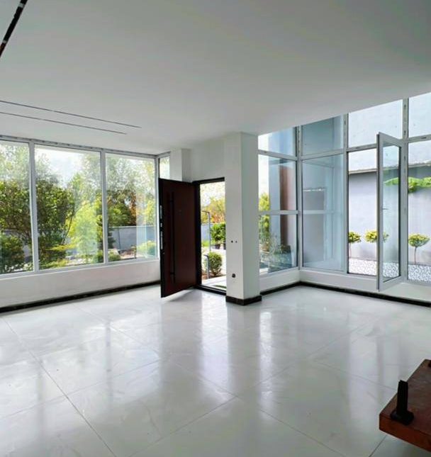 خرید ویلای دوبلکس مدرن هوشمند با استخر در گنجیاب نور | ۳۰۰ متر