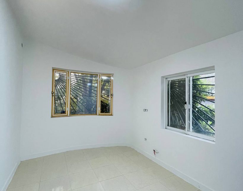 فروش باغ ویلا دل طبیعت مدارک کامل منطقه برند آپادانا چمستان | 250 متر