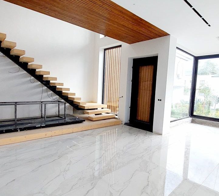 فروش باغ ویلا تاپ لوکیشن منطقه برند سیاهرود رویان | 600 متر