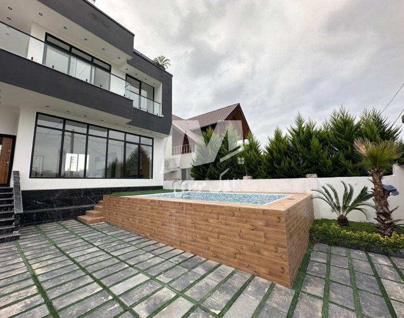 خرید ویلا دوبلکس استخر دار و سند دار رویان | ۳۰۰ متر