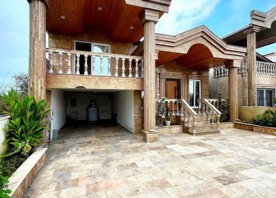 خرید ویلا پیلوت کلاسیک ۲۲۰ متری در سرکاج نور | ۲۲۰ متر