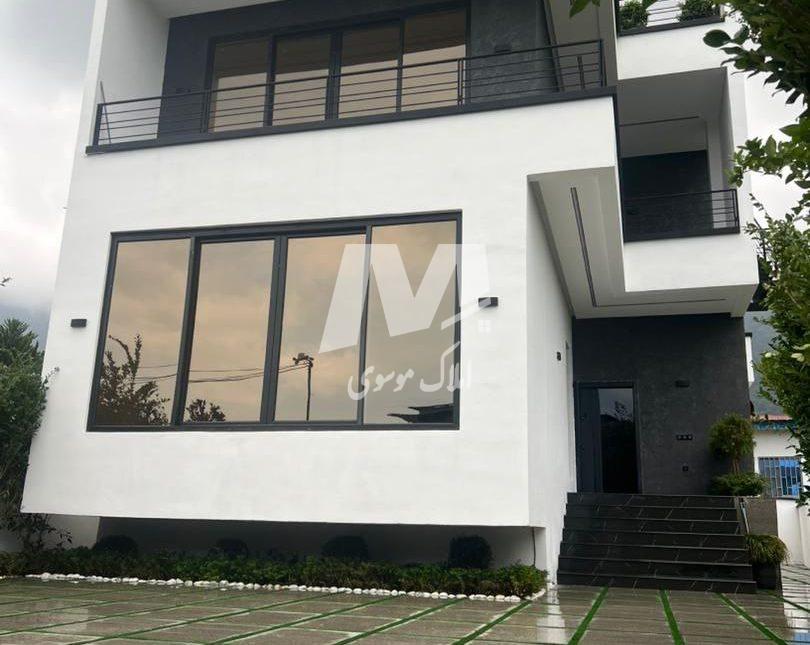 خرید ویلا دوبلکس مدرن و سند دار رویان | ۲۵۰ متر