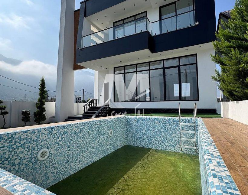 خرید ویلا دوبلکس استخر دار و سند دار رویان | ۳۵۰ متر