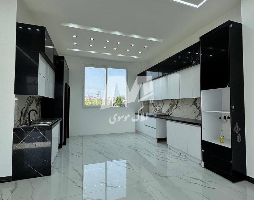 خرید ویلا دوبلکس استخر دار و سند دار رویان | ۳۵۰ متر