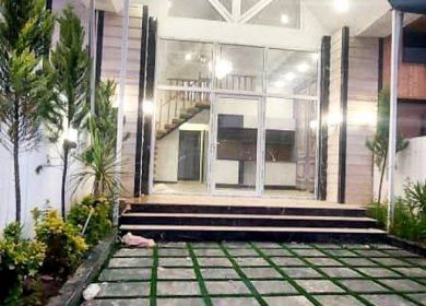 فروش ویلا نما انگلیسی 160 متری سند تک برگ منطقه برند آهودشت چمستان | 160 متر