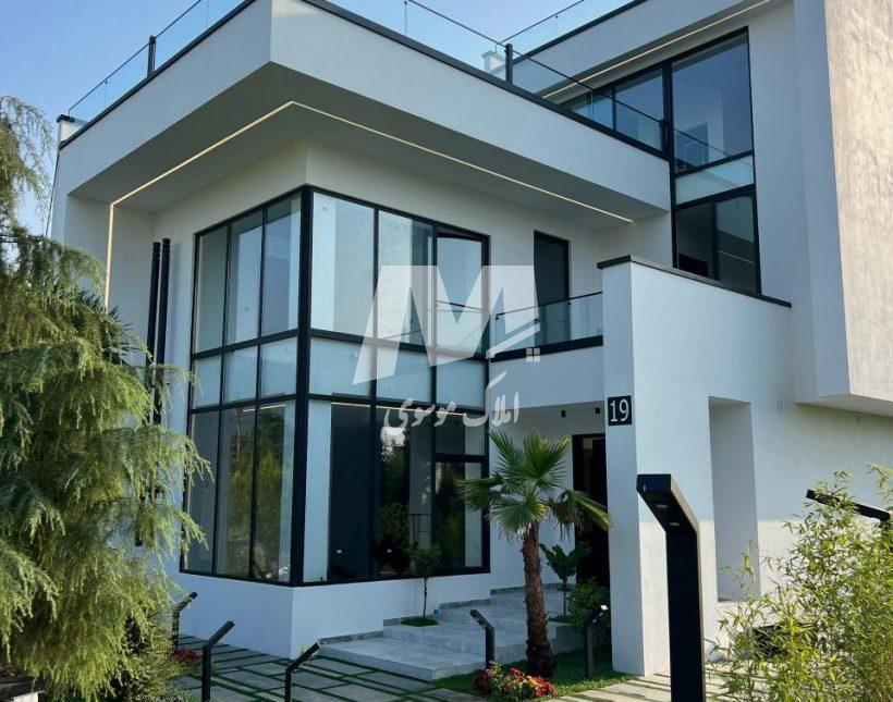 خرید ویلا هوشمند 410 متری سند شش دانگ منطقه برند امیررود نوشهر | 410 متر